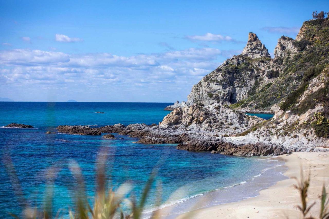 Neverland Aparthotel Santa Maria (Vibo Valentia)